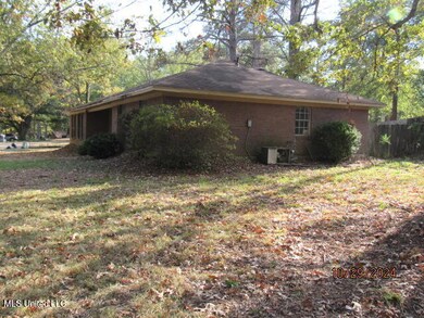 607 Spyfield Road (2)