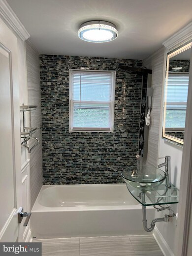 1328 Sayres Ave, Camden, NJ 08104 - photo 5