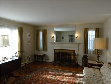 66 Kenyon Rd, Cranston, RI 02910 - photo 2