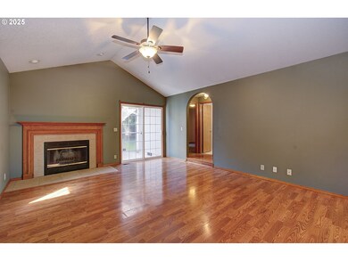 10010 NE 76th Cir, Vancouver, WA 98662 - photo 4
