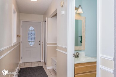 8321 Frank St Anchorage AK-large-012-20-