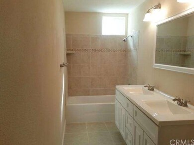 1424 E 125th St, Compton, CA 90222 - photo 4