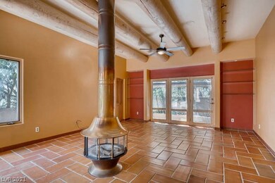 Great Room to side courtyard patio