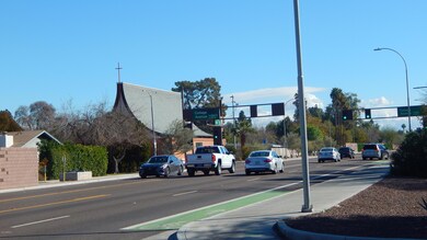 Close to College Ave