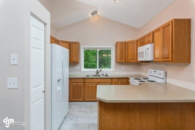 Kitchen_CG_7352-SMALL