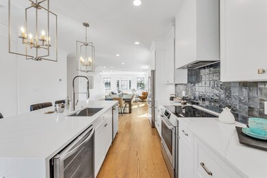 349 Baker St unit A, West Roxbury, MA 02132 - photo 2