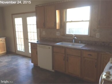 23 Lippincott Ave, Burlington, NJ 08016 - photo 3