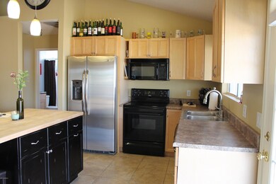 kitchen (2)