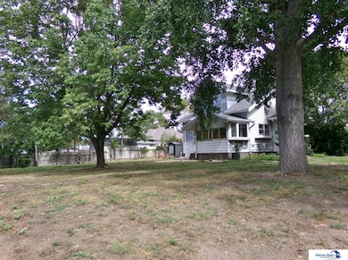 401 N 13th St, Beatrice, NE 68310 - photo 5