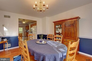 33 Hickory Ln unit 197, Littlestown, PA 17340 - photo 5