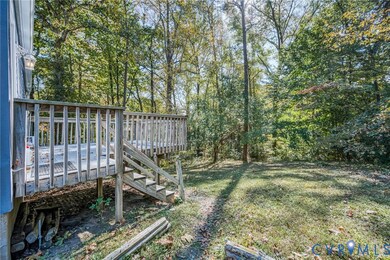 11101 Dumaine Dr, Midlothian, VA 23112 - photo 4