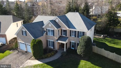 11058 Aldbury Ct, Reston, VA 20194 - photo 2