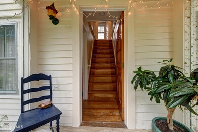 Welcome, Come on in!