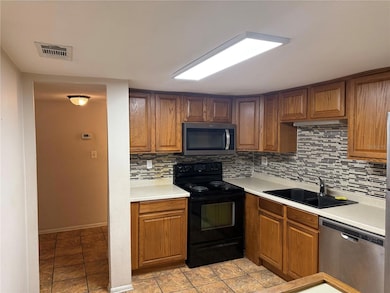 7627 Dolonita Dr unit 7627, Tampa, FL 33615 - photo 4