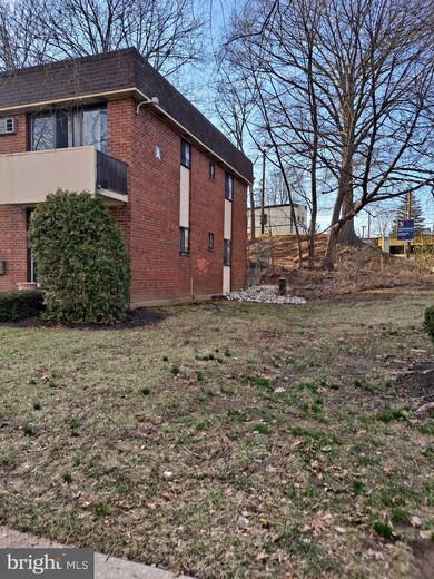 100 E Glenolden Ave unit A16, Glenolden, PA 19036 - photo 5