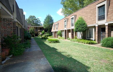 Peaceful court yard!