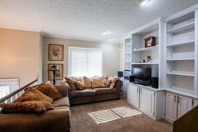 1570 Meadow Hill Ct-9