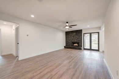 6361 Dorchester Trail, North Richland Hills, TX 76182 - photo 7