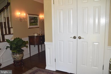 759 Hazelwood Dr, North Wales, PA 19454 - photo 2