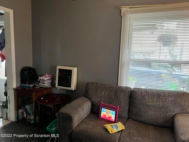 955 Johler Ave, Scranton, PA 18508 - photo 6