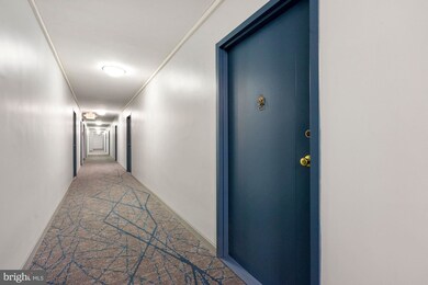 Jefferson House unit 514, Washington, DC 20037 - photo 2