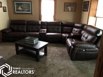 801 6th Ave N, Humboldt, IA 50548 - photo 4