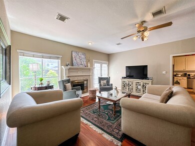 1814 Lakeside Ln, Friendswood, TX 77546 - photo 7