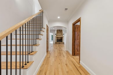 5548 Matalee Ave, Dallas, TX 75206 - photo 2