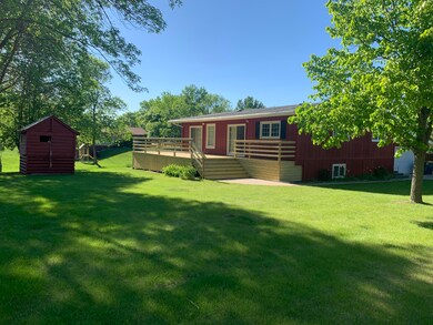 325 21st Ave NE, Jamestown, ND 58401 - photo 3