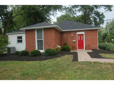 390 Garden Rd, Columbus, OH 43214 - photo 2