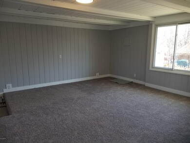 1410 Sweet St NE, Grand Rapids, MI 49505 - photo 6