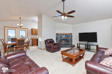 Living Room 20180310-DW-5223-SMALL