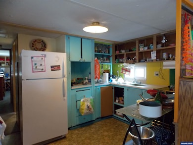 1030 E Ellendale Ave unit 24 Av, Dallas, OR 97338 - photo 6