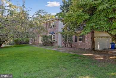 89 Lynne Cir, Paoli, PA 19301 - photo 2