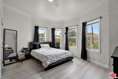 1824 S Highland Ave, Los Angeles, CA 90019 - photo 7