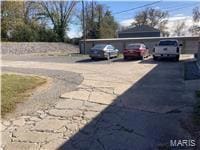 214 Keeley Ave, Scott City, MO 63780 - photo 3