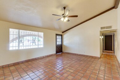 3101 N 54th Ave, Phoenix, AZ 85031 - photo 4
