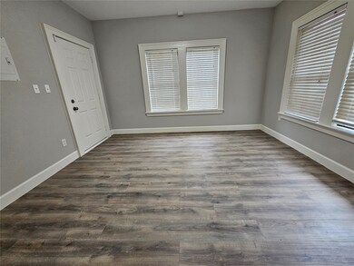 6202 Cochran St, Houston, TX 77022 - photo 7