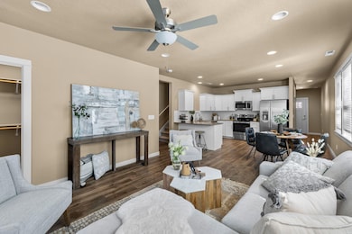 3482 NW 7th St unit 92, Redmond, OR 97756 - photo 7