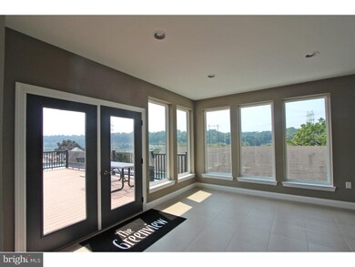 144-46 Green Ln unit 2, Philadelphia, PA 19127 - photo 3