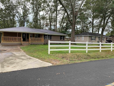 412 Paxton Ave, Gadsden, AL 35905 - photo 2