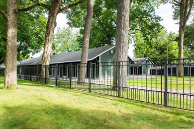 29 Madison Ave, Saratoga Springs, NY 12866 - photo 5