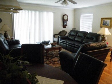 200 Salt Air Dr unit 135, St. Simons Island, GA 31522 - photo 3
