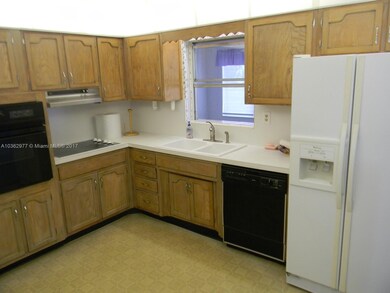 7755 Indigo St, Miramar, FL 33023 - photo 3