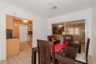 1155 NE 110th St, Miami, FL 33161 - photo 7