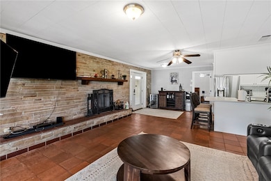 180 Freeman Cir, George West, TX 78022 - photo 5