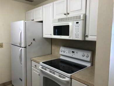 REFRIGERATOR & STOVE