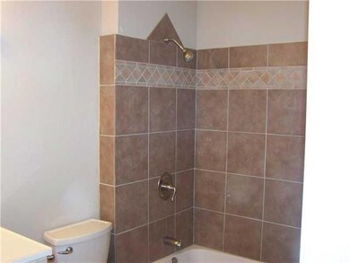 4463 Bayou Des Familles Dr, Marrero, LA 70072 - photo 5