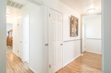 104 E 9th St S, Claremore, OK 74017 - photo 4