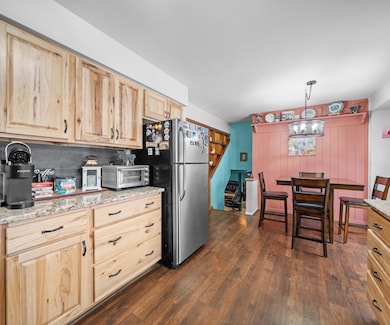 1202 Mccormick Dr, Monroe, MI 48162 - photo 5